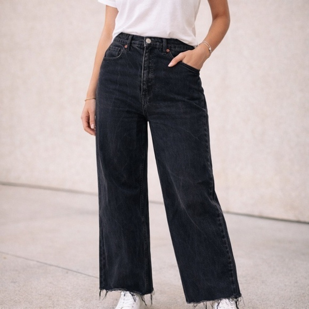 Old Navy Extra High-Rise Sky-Hi Wide Leg Secret Smooth Pockets Women’s Size 8